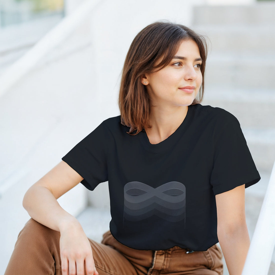 CAMISETA INFINITY BLANCA Y GRIS