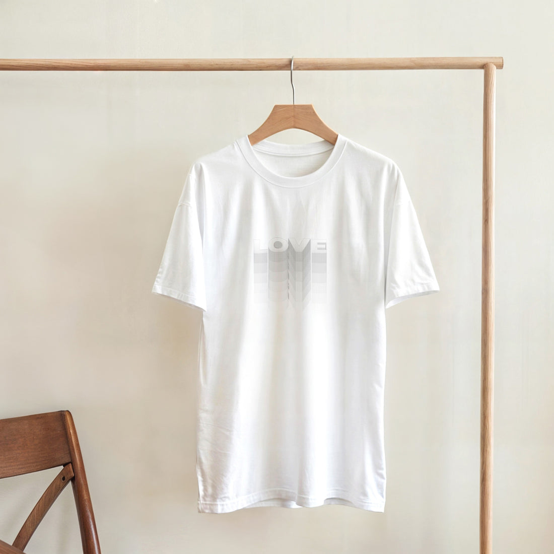 CAMISETA LOVE PRETO E BRANCO