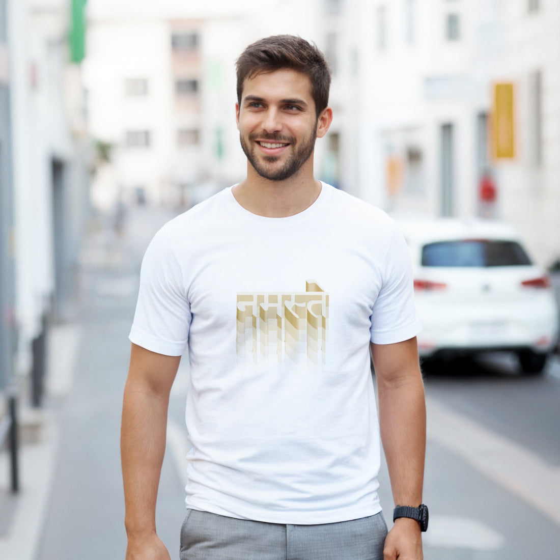 CAMISETA NAMASTE SÁNSCRIT DORADA