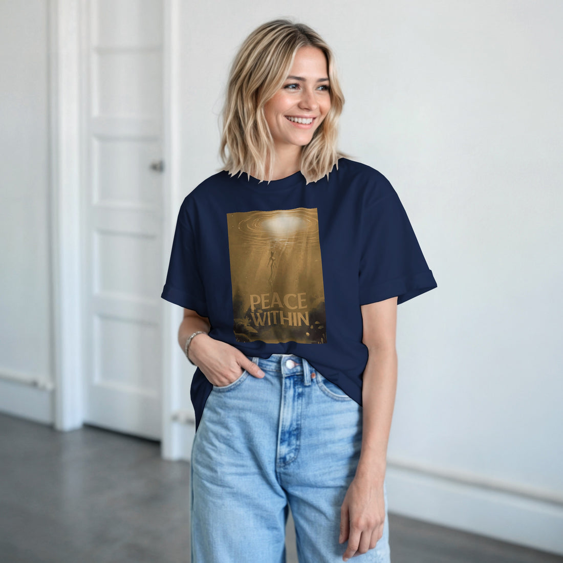 CAMISETA PAZ DENTRO DORADA