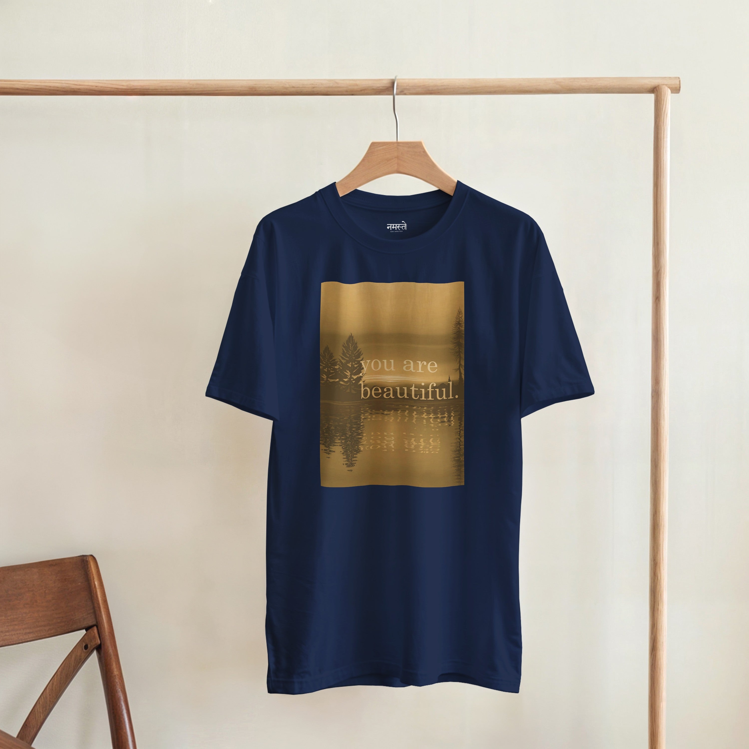 CAMISETA ERES HERMOSA DORADA