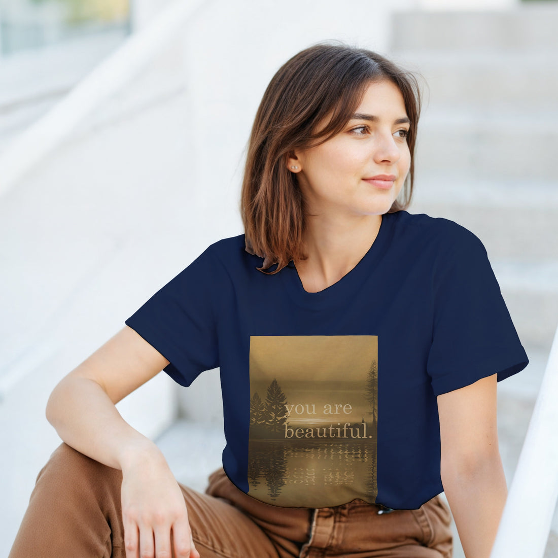 CAMISETA ERES HERMOSA DORADA