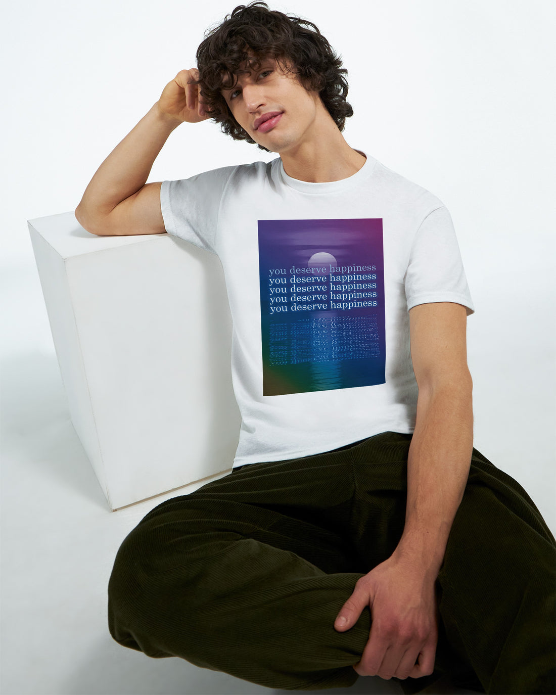 CAMISETA VOCÊ MERECE FELICIDADE SESSÕES PSICODÉLICAS