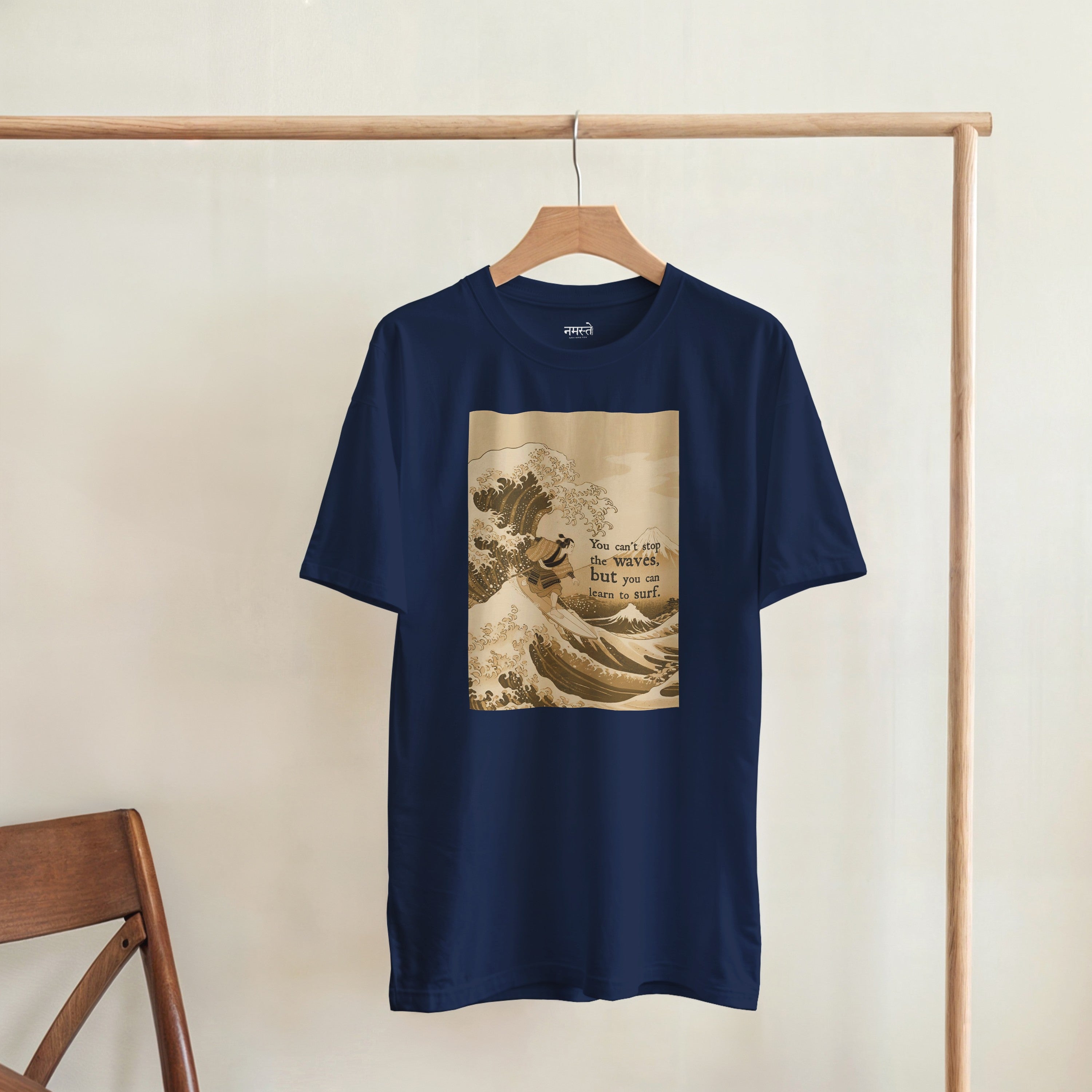 CAMISETA HOKUSAI SURF DOURADA