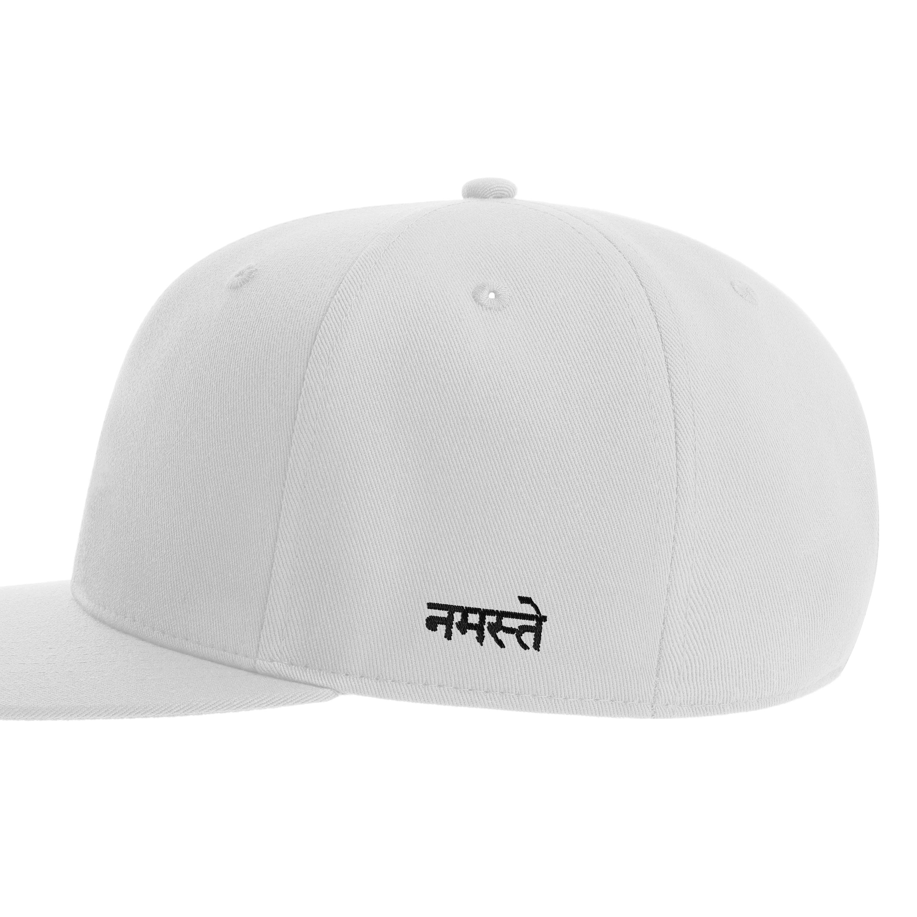 GORRA INFINITY BLANCA Y NEGRA