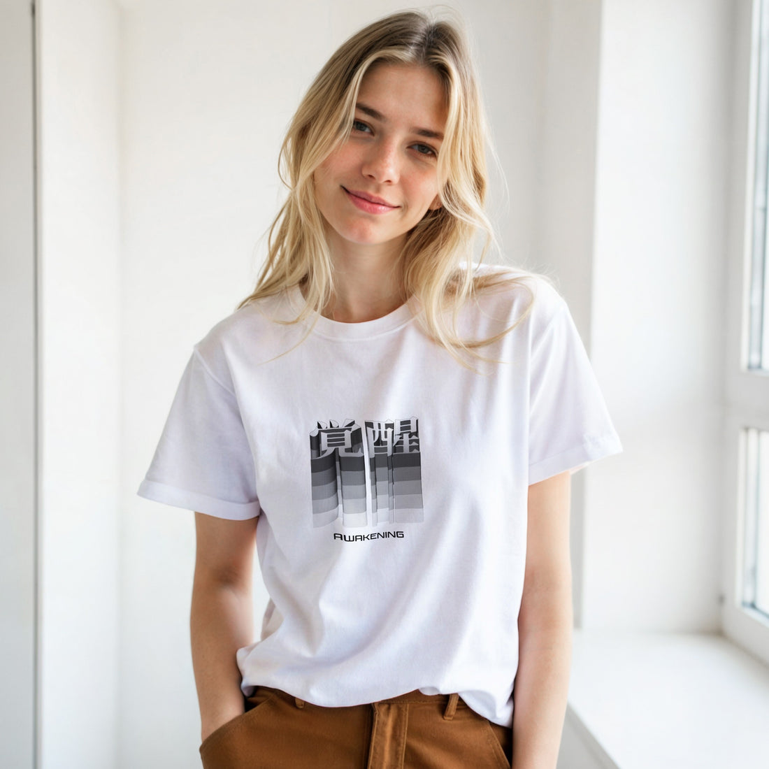 CAMISETA KANJI JAPONÉS DESPERTAR NEGRO Y GRIS