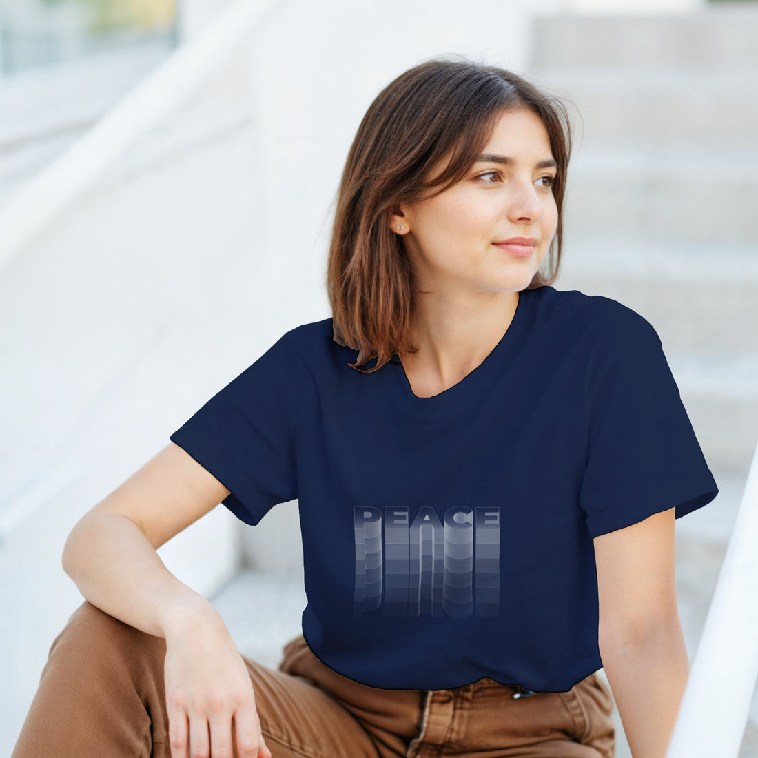 CAMISETA PAZ BLANCA Y GRIS