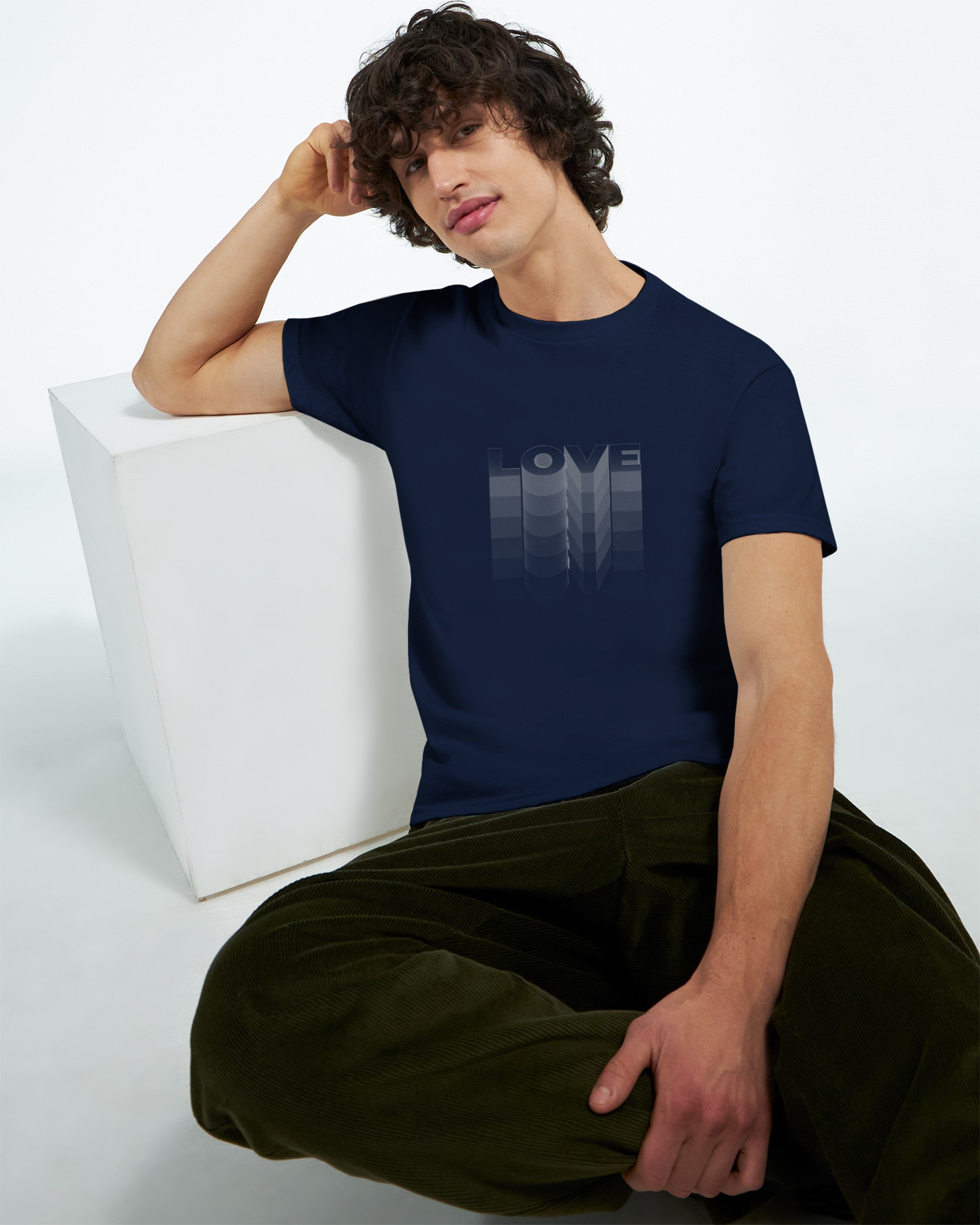 CAMISETA LOVE PRETO E BRANCO